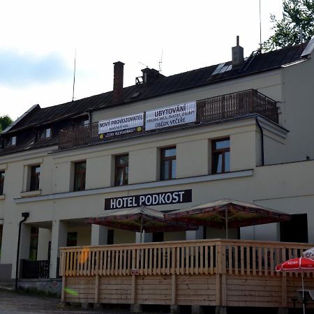 Libošovice Hotel Podkost מראה חיצוני תמונה