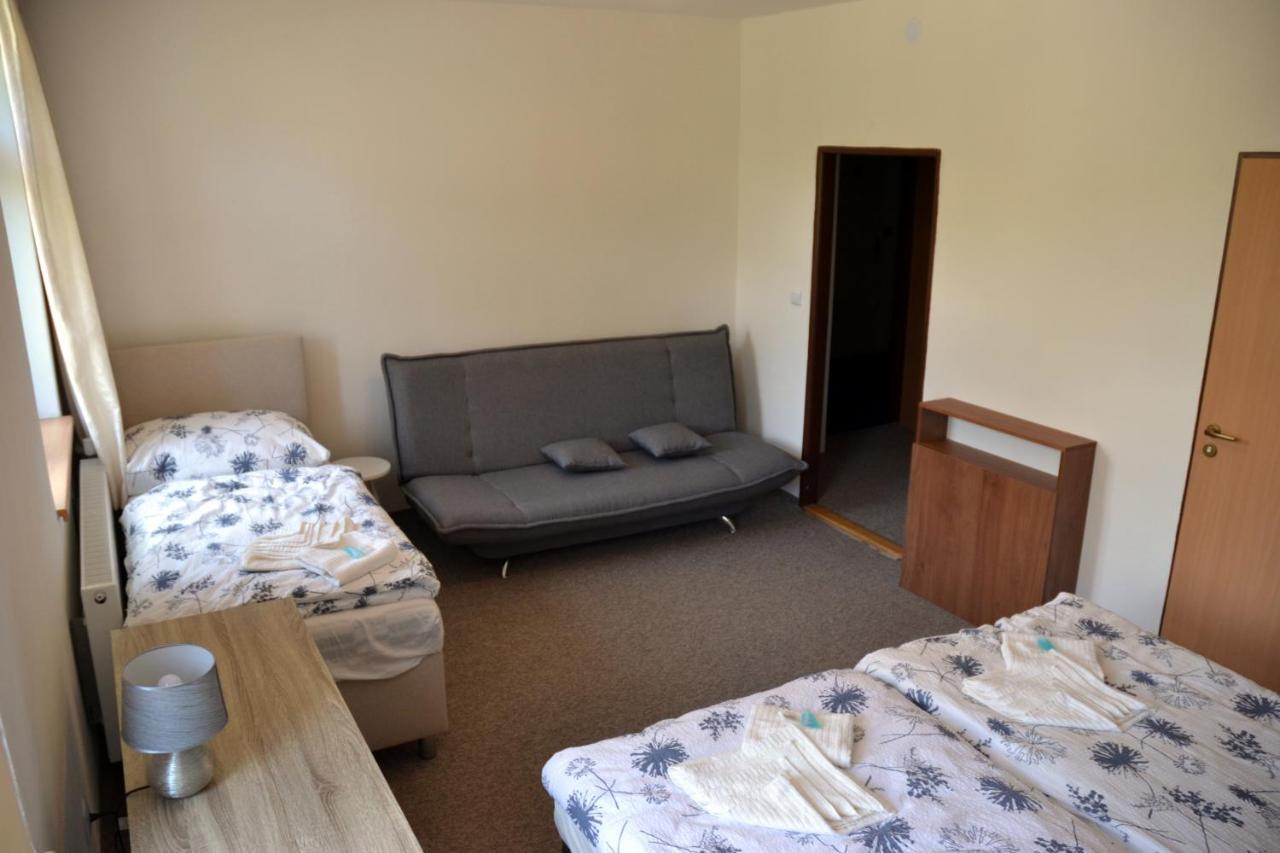 Libošovice Hotel Podkost מראה חיצוני תמונה