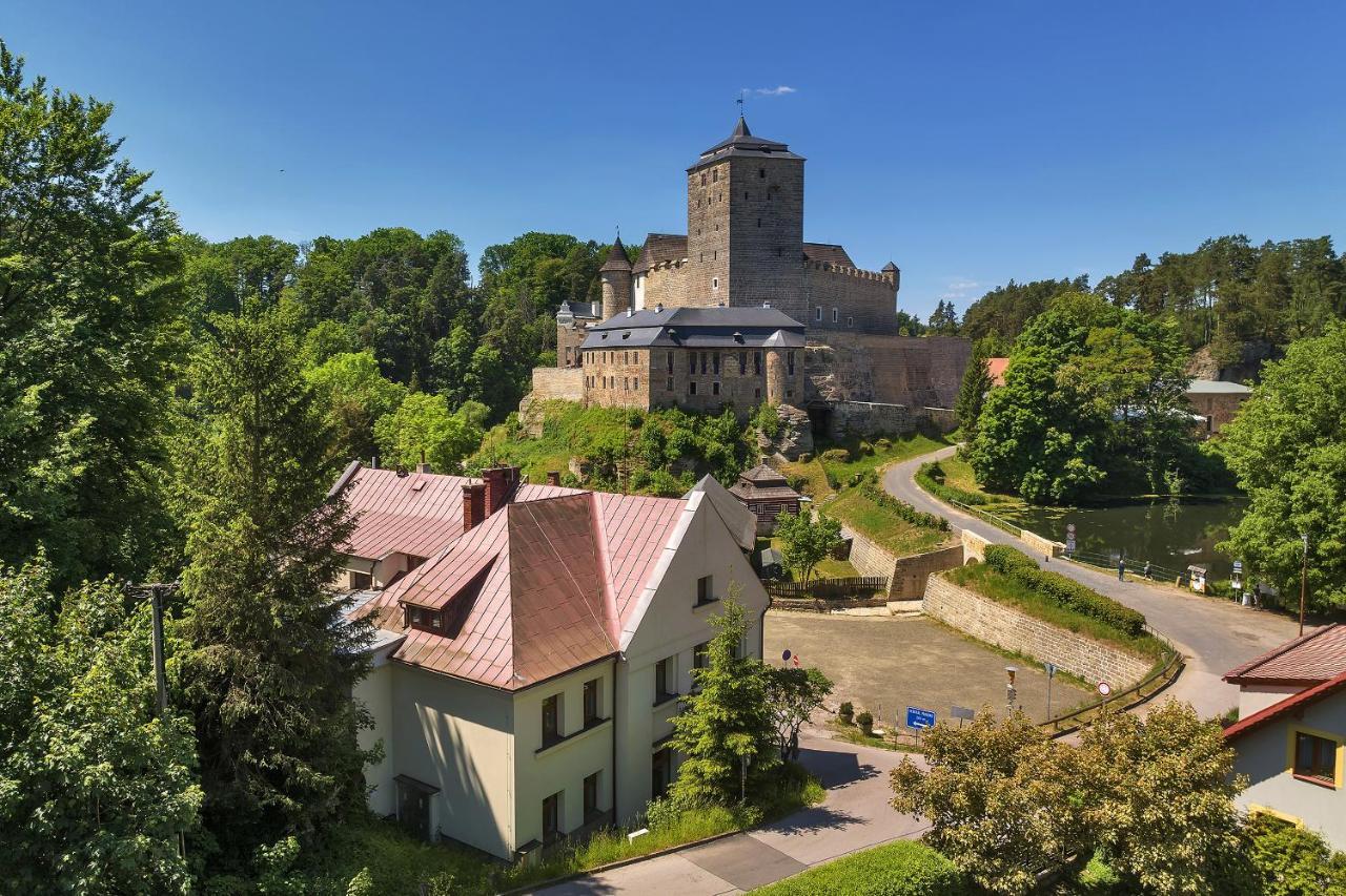 Libošovice Hotel Podkost מראה חיצוני תמונה